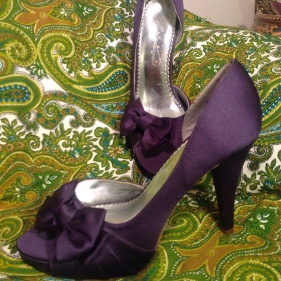 Michaelangelo Shoes - MICHAELANGELO Purple Satin Wedding Pumps Shoes 7.5